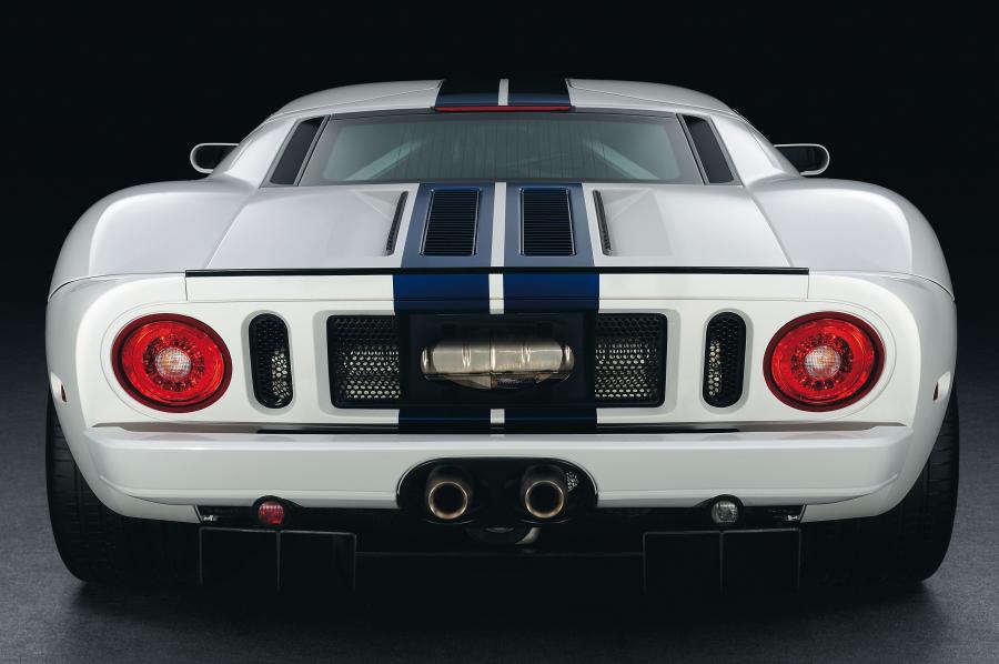  Ford GT 2004 года  (фото 8 из 42)